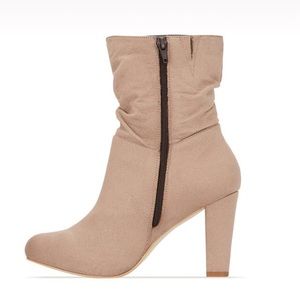 Selling heeled boots